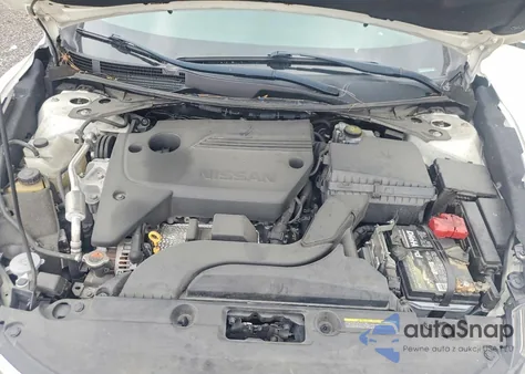 2018 Nissan Altima 2.5 z USA, uszkodzony, nr VIN 1N4AL3AP4JC182722